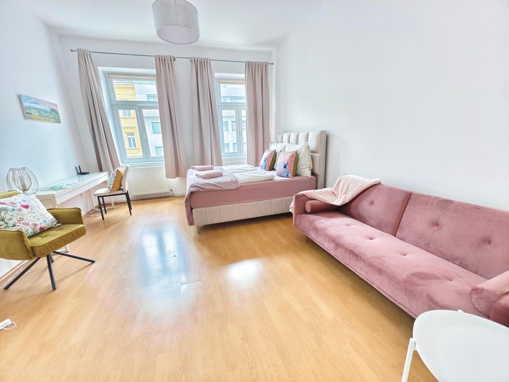 The Rose Apartment - Near Schoenbrunn Palace Wina Bagian luar foto