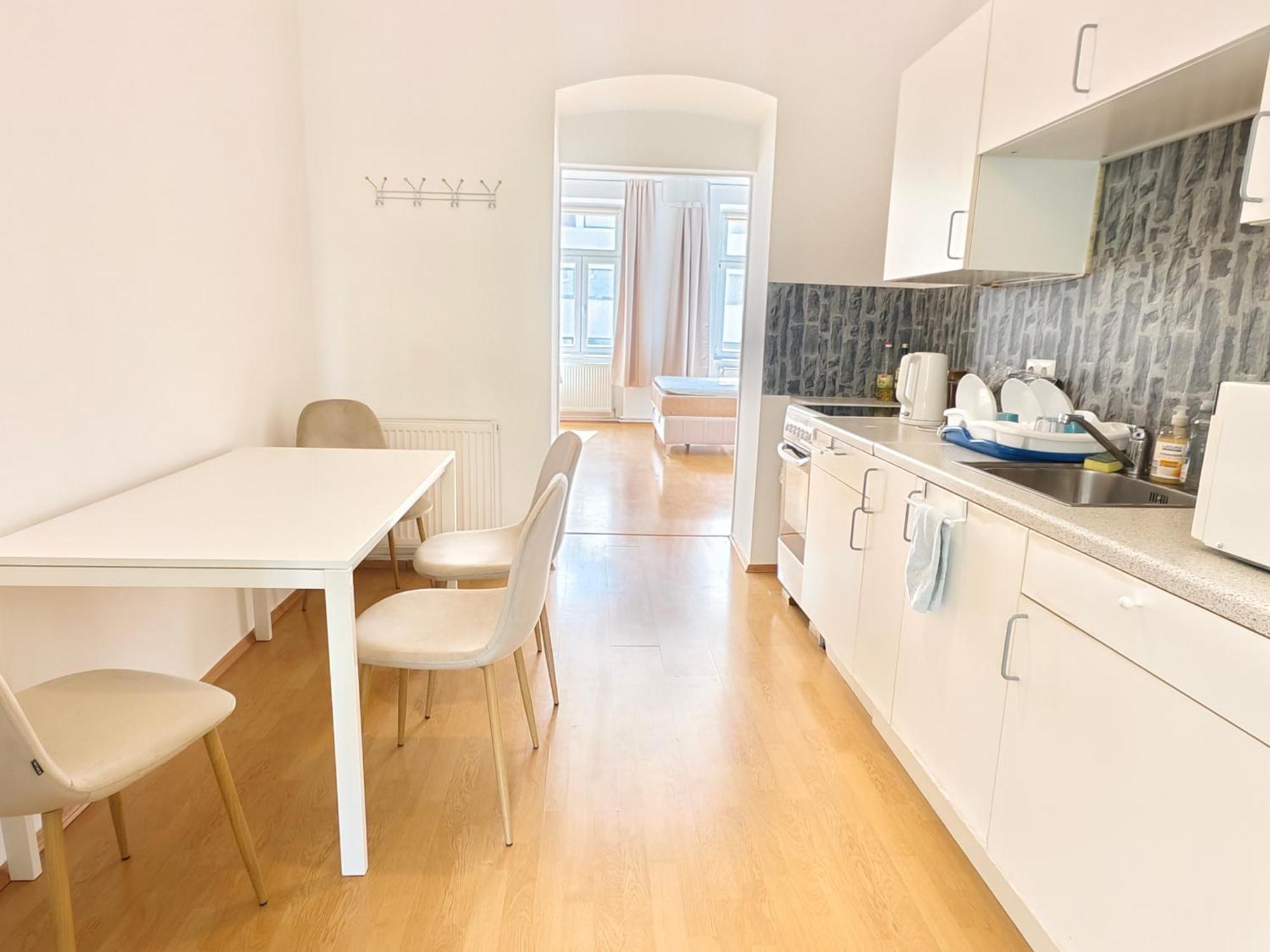 The Rose Apartment - Near Schoenbrunn Palace Wina Bagian luar foto